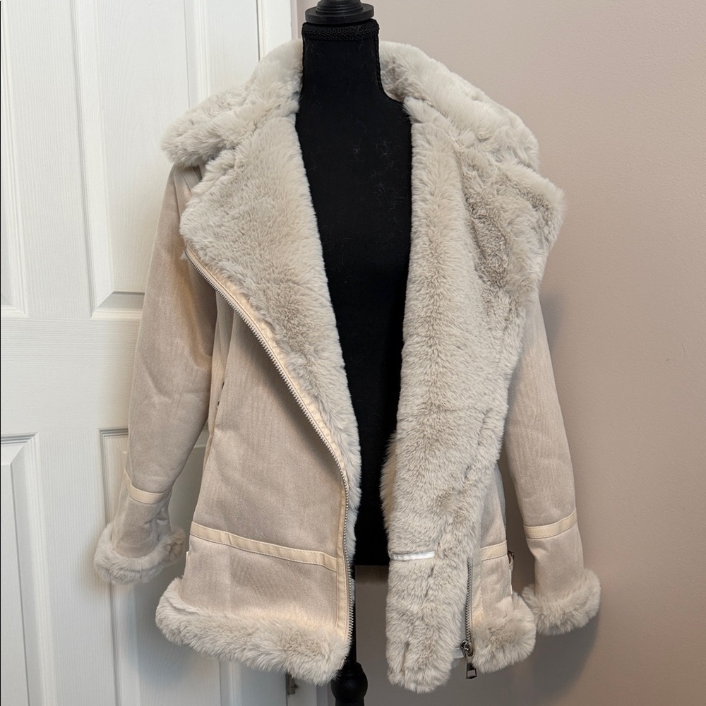 Women's Cream Faux Fur Jacket